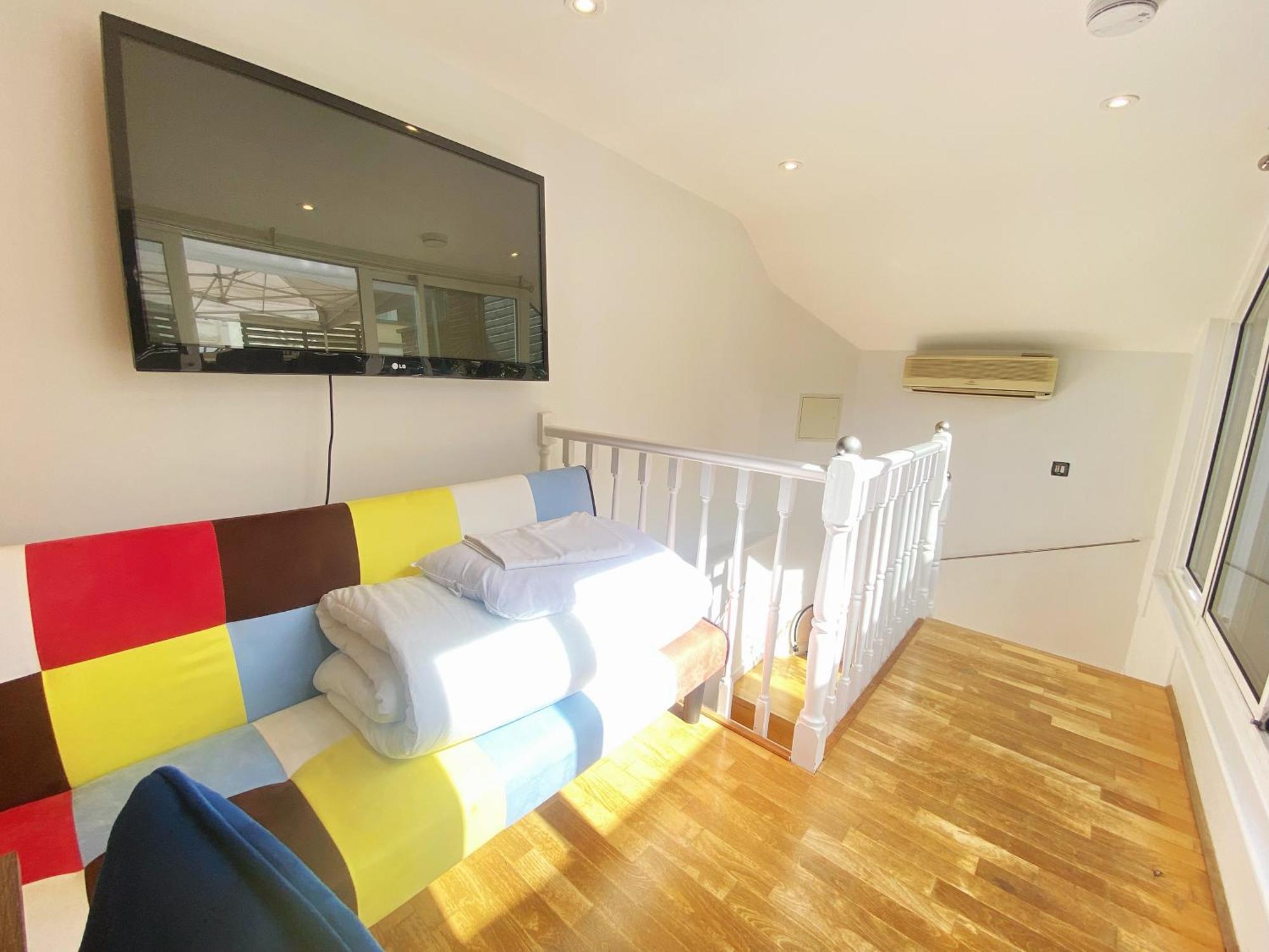 Luxury Belgrave Square Private Mews Townhouse