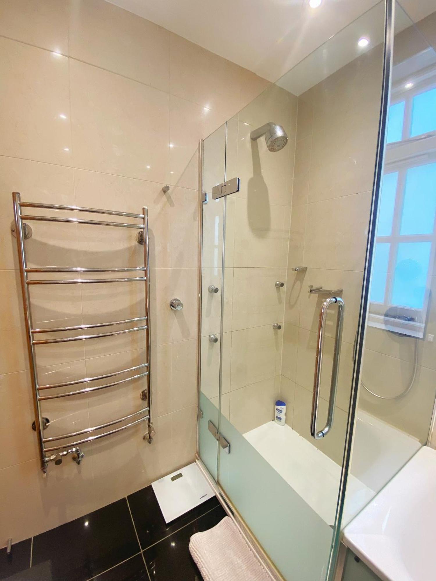 Luxury Belgrave Square Private Mews Townhouse * Londra